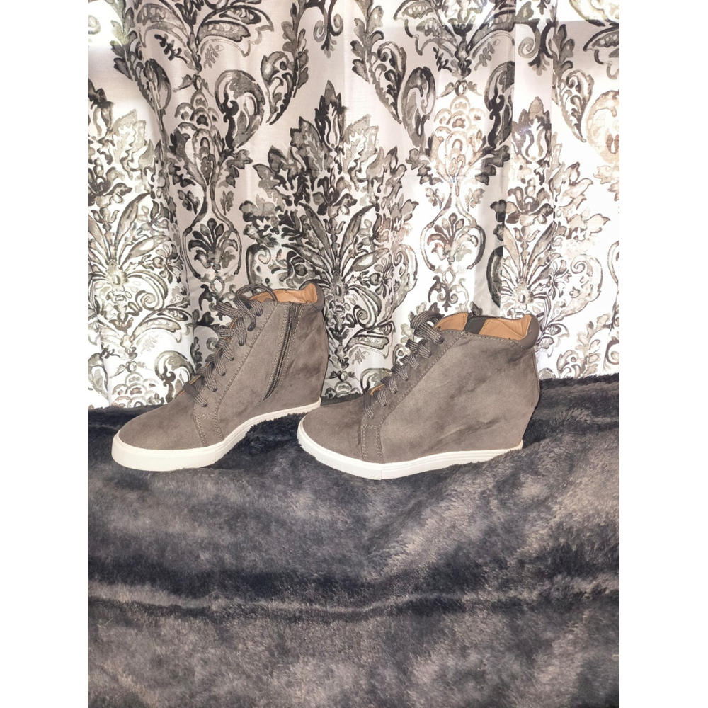 Paolo wedge shoes
